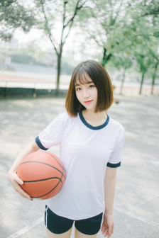 冷若萌